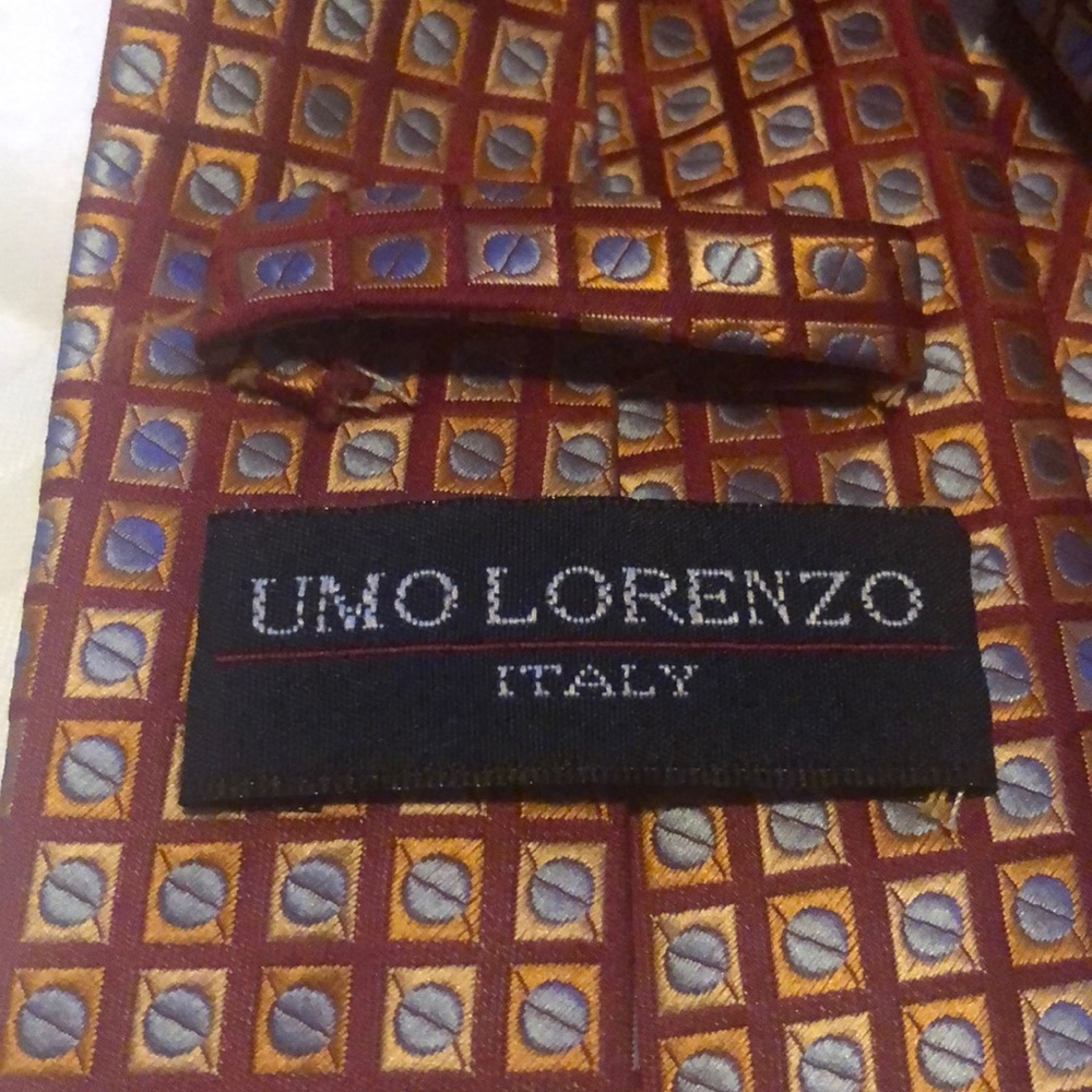 Tie - Picture 3 of 5